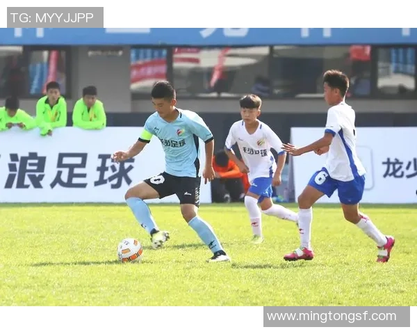 北京足球队杯赛征程回顾与突破之路的深度解析 北京足球队杯赛征程回顾与突破之路的深度解析