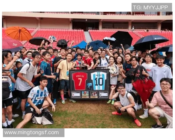 超级足球酱引领新潮流足球爱好者的必备调味品与美食搭配指南